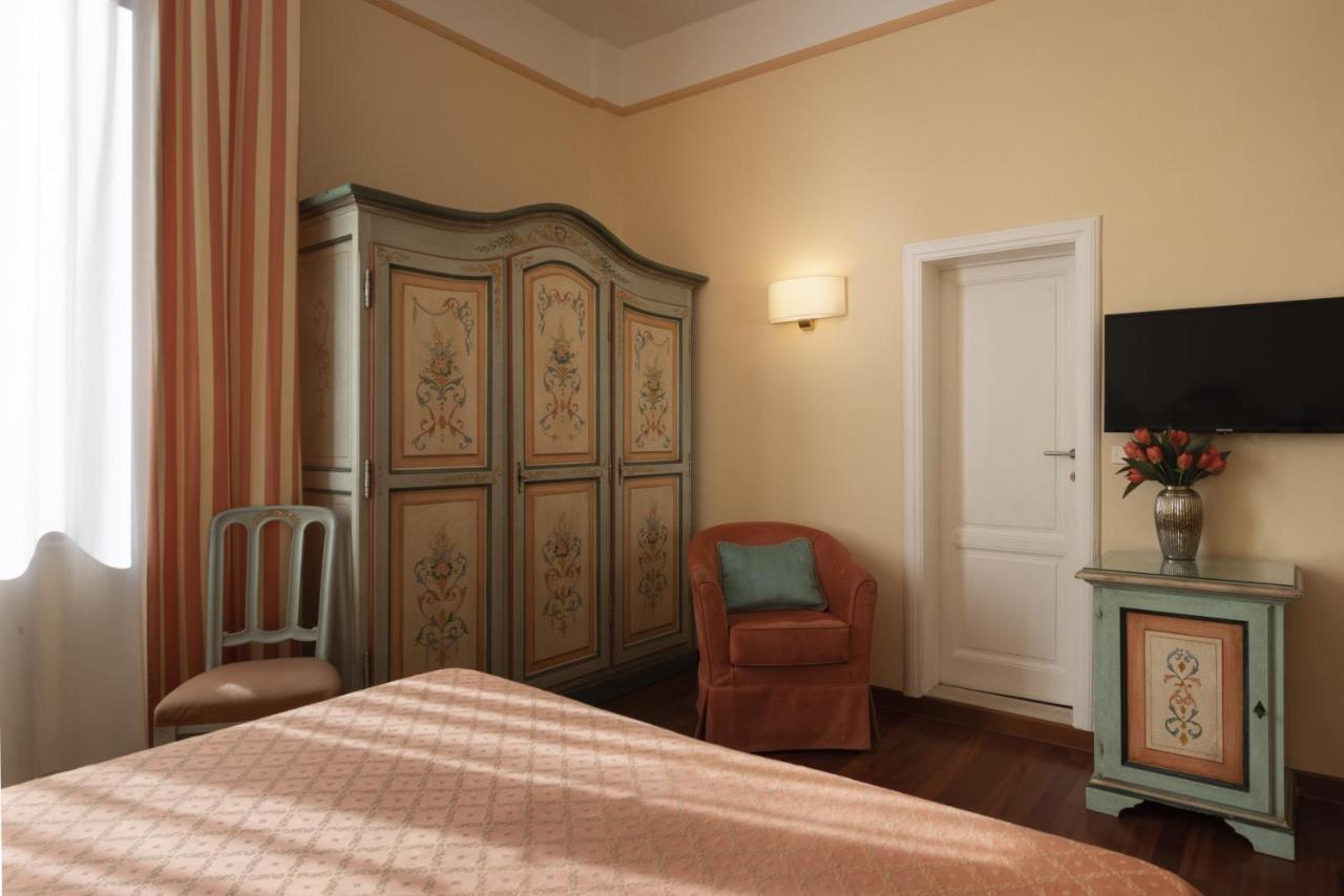 Hotel Parma E Oriente Wellness & Spa 몬테카티니테르메 외부 사진
