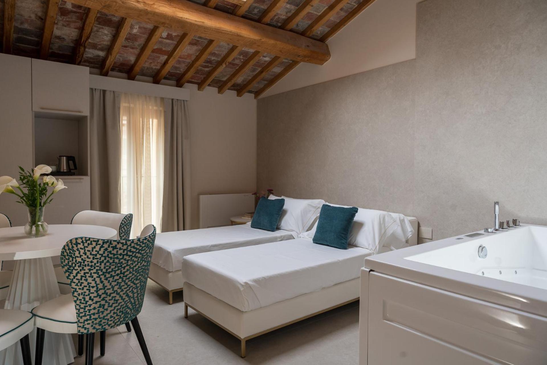 Hotel Parma E Oriente Wellness & Spa 몬테카티니테르메 외부 사진